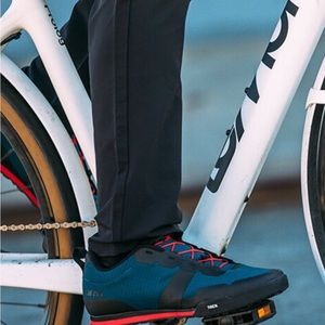 GIRO Tracker Fastlace cycling shoe , Men’s size 12 /46